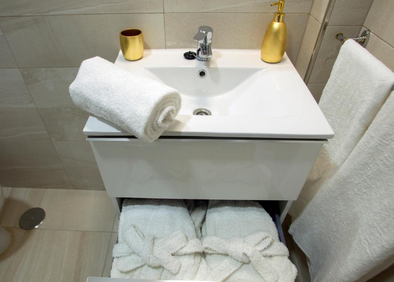Panther Home Luxury Dreams Sevilla 外观 照片